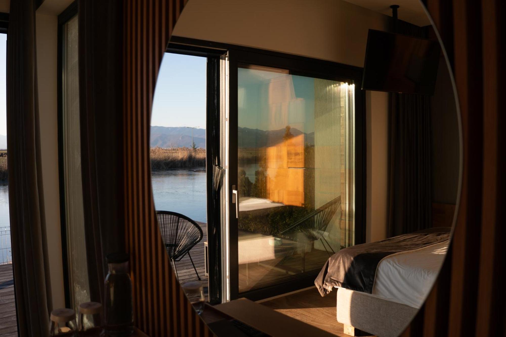 Serenity 4*